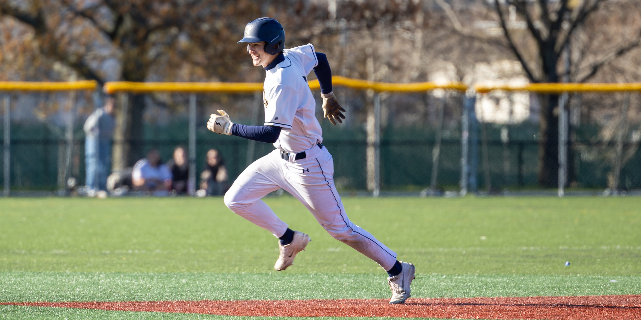 Baseball Sails Past Salem State, 13-4
