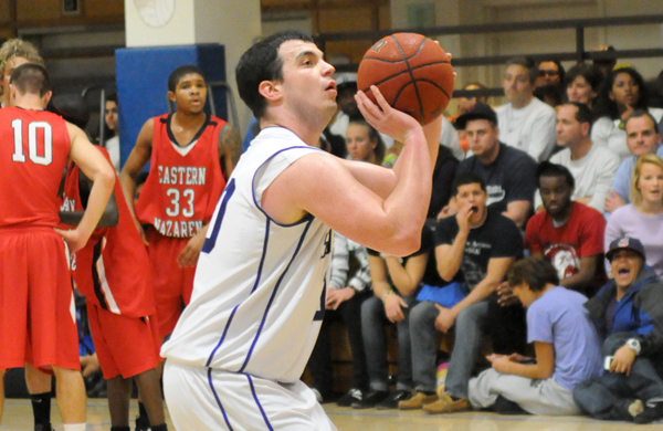Halpin, Men's Basketball Roll to 83-70 Win