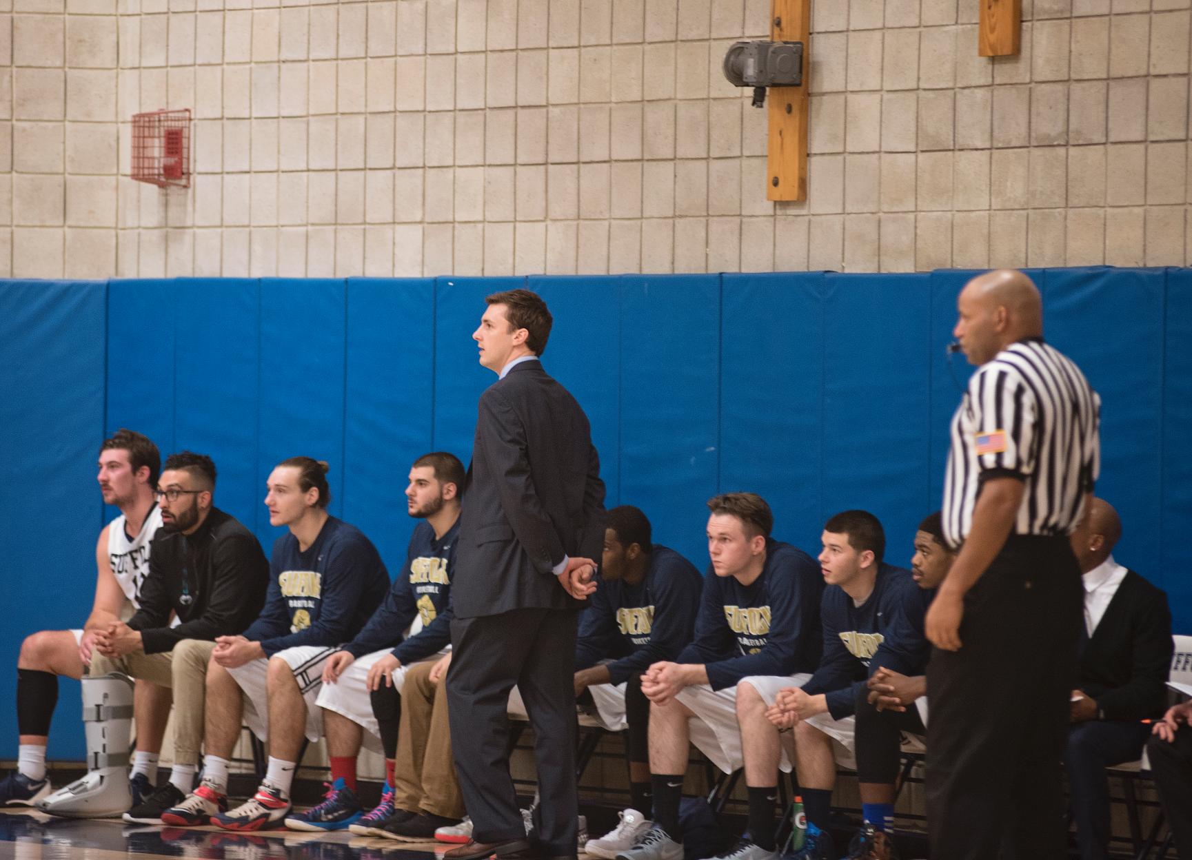 Men&rsquo;s Basketball Hosts Salve Regina Sunday