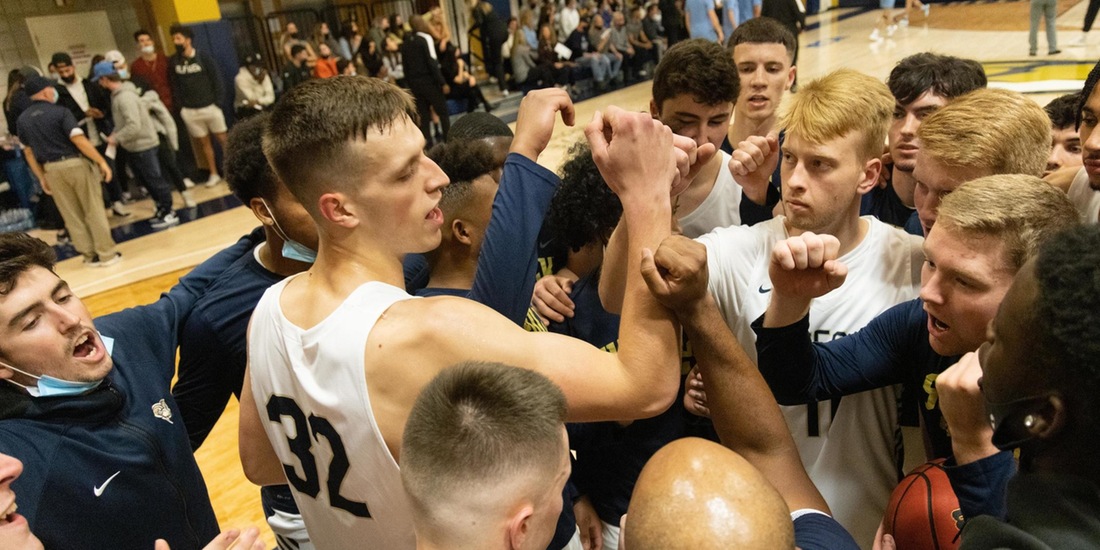 Men&rsquo;s Basketball Takes Win Streak to Regular-Season Finale at Endicott