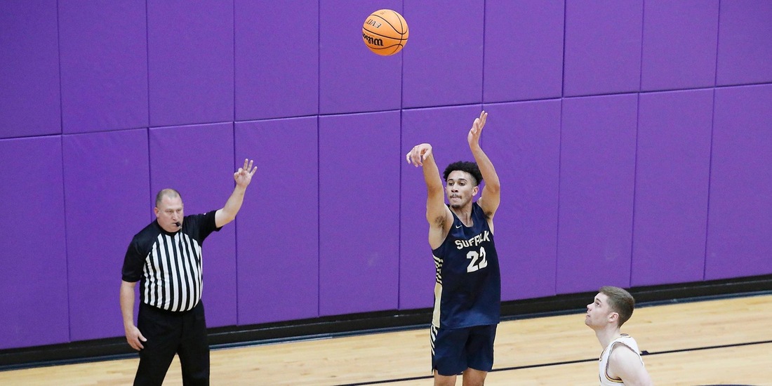 Big Second Half Pushes Men&rsquo;s Basketball Past Skidmore at Naples Shootout, 78-71