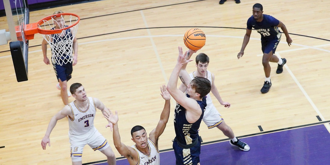 Nichols Knocks Down Men&rsquo;s Basketball, 90-76