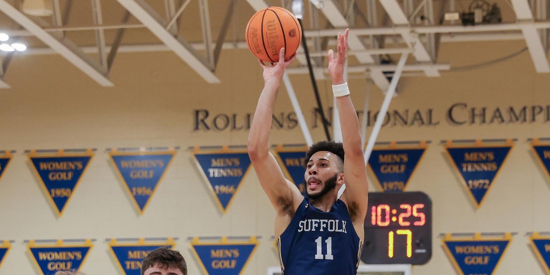 Robertson Hits 1000th, Men&rsquo;s Basketball Beats Hartford, 75-67
