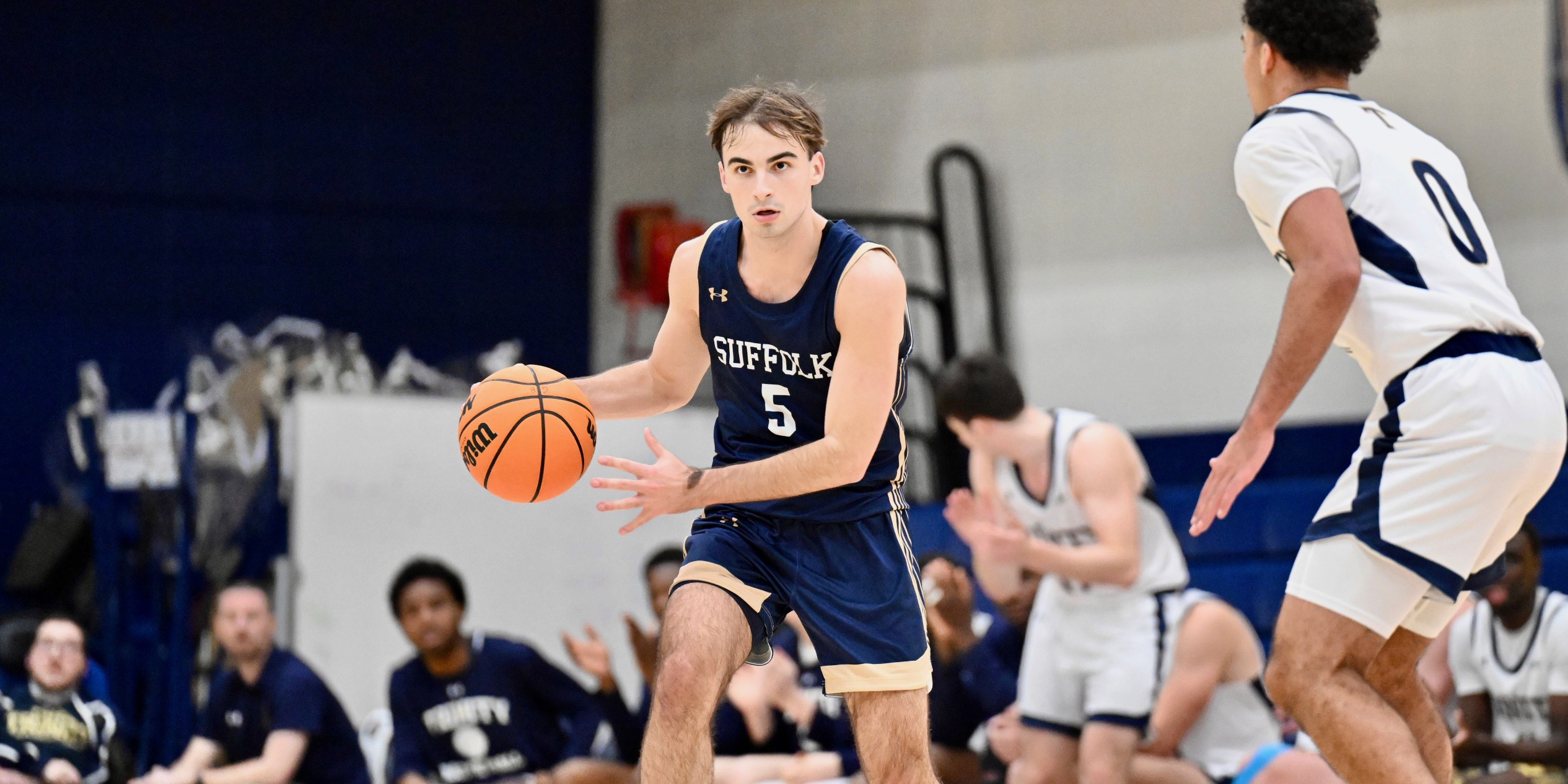 Men&rsquo;s Basketball Tripped Up by No. 3 Trinity, 70-56