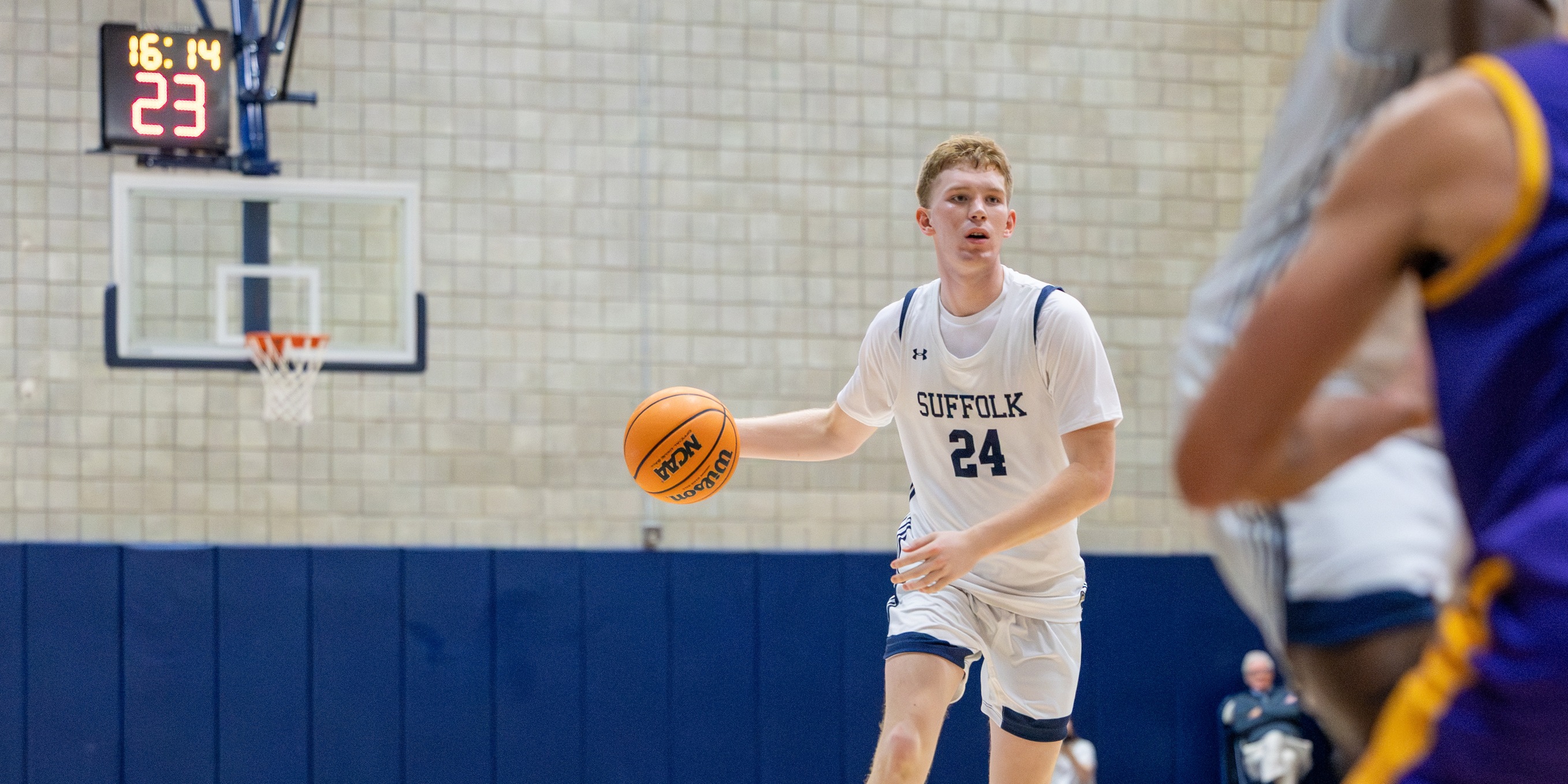 Men&rsquo;s Basketball Drops Beantown Battle with Emerson, 66-59