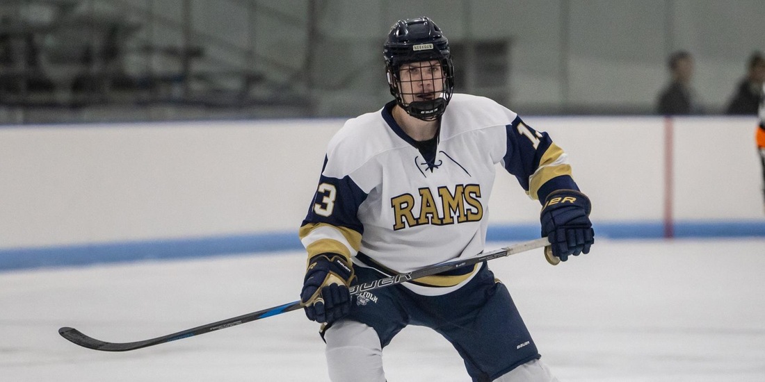 Men&rsquo;s Hockey Handles Framingham State, 5-0