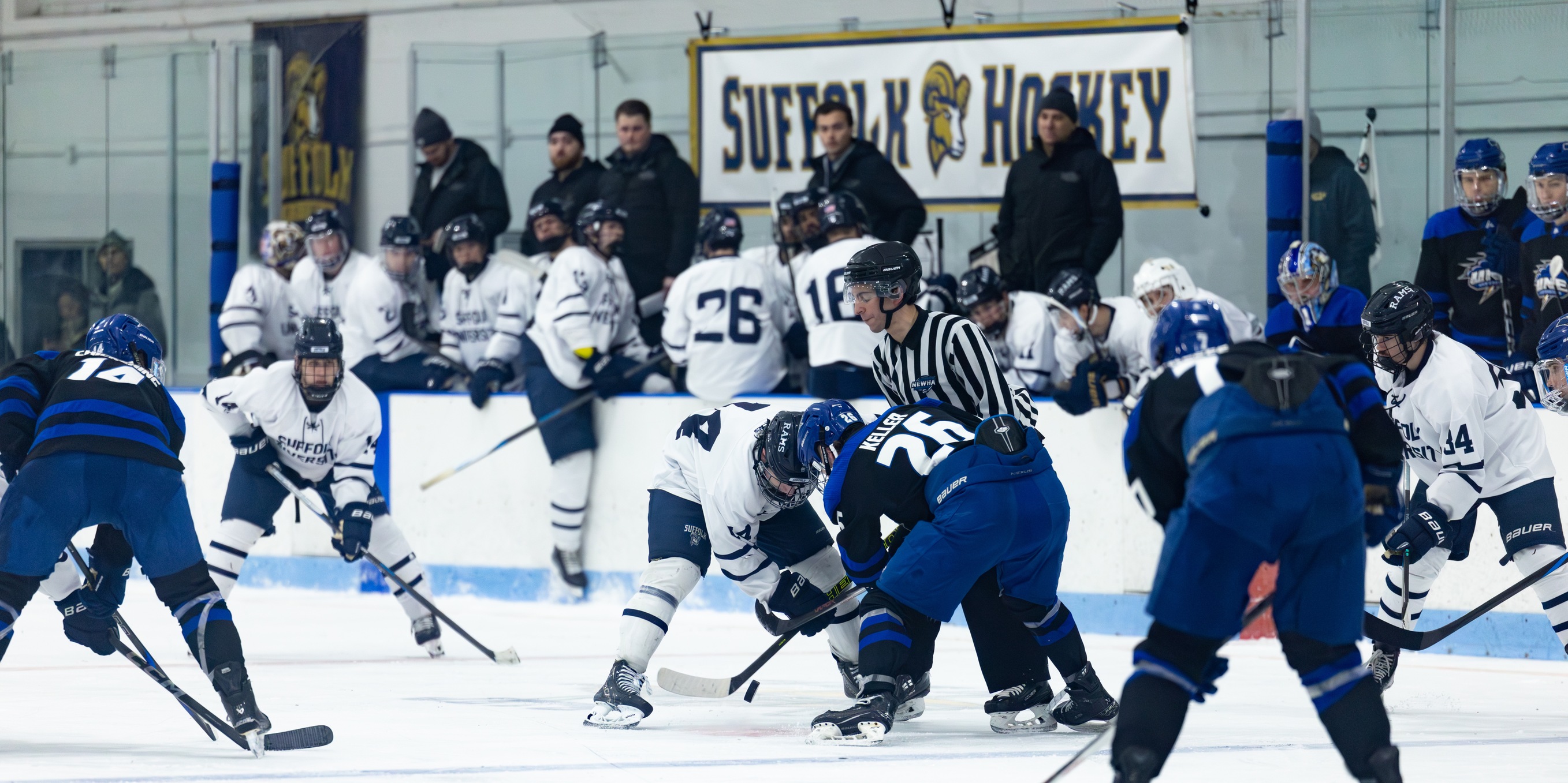 Men&rsquo;s Ice Hockey Drops to No. 7 UNE, 7-4