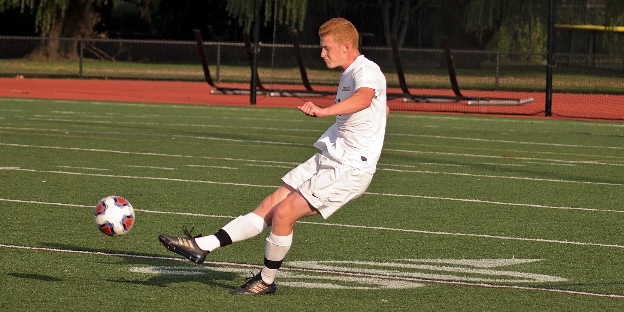 Men&rsquo;s Soccer Ties Emmanuel, 1-1