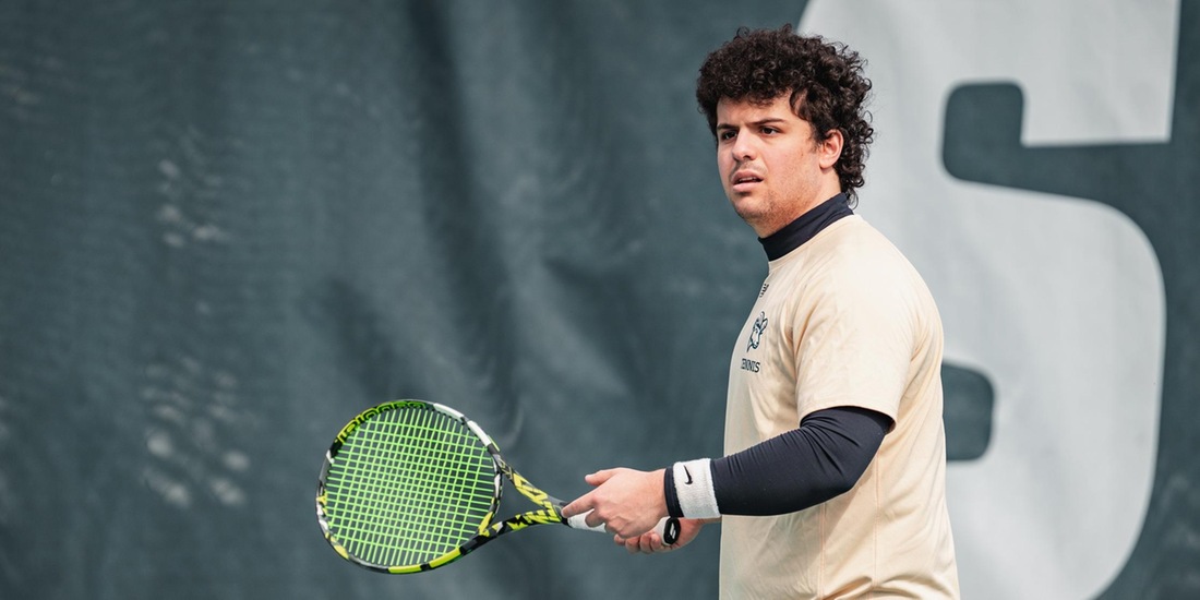 Men&rsquo;s Tennis Stumbles at WNE