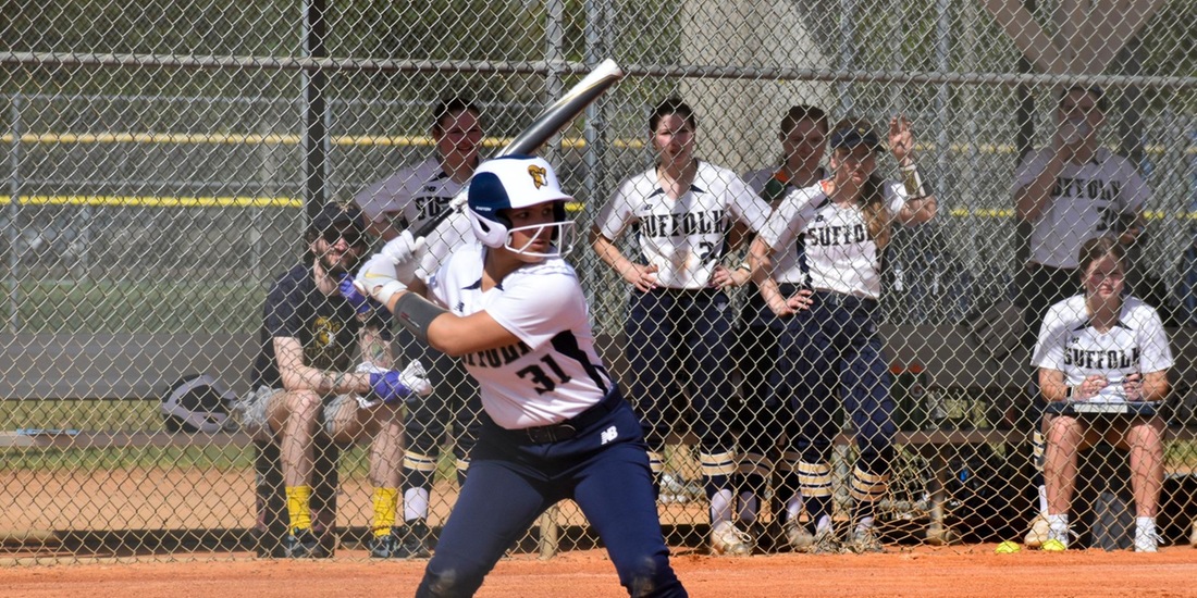 Emmanuel Tops Softball in Game 1, 5-1