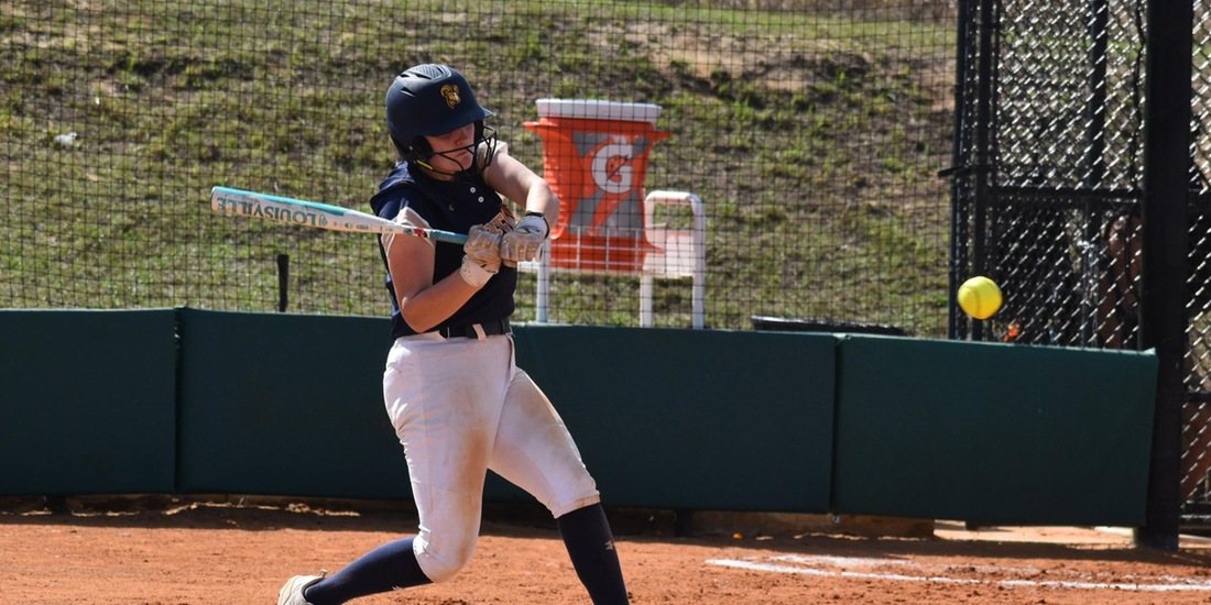Marywood Tops Softball, 4-2