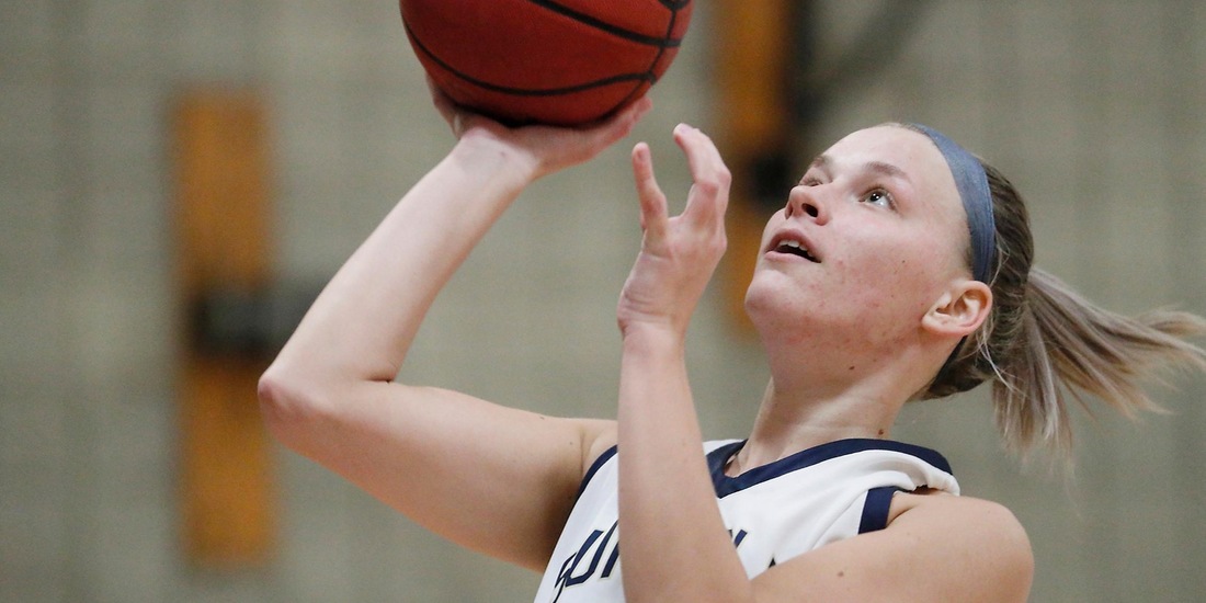 Women&rsquo;s Basketball Bests Nichols, 74-66