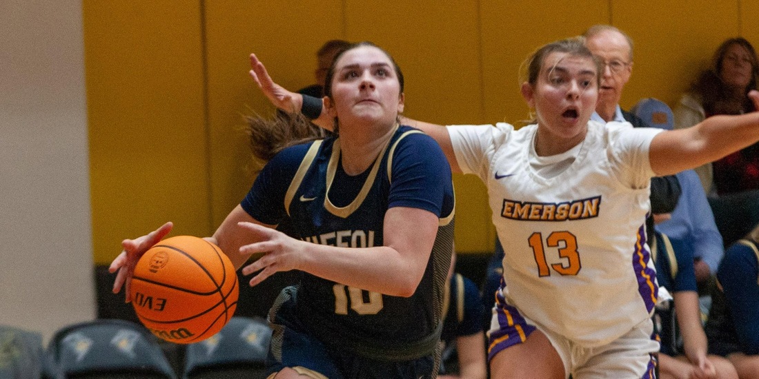 Women&rsquo;s Basketball to Battle at Nichols Saturday