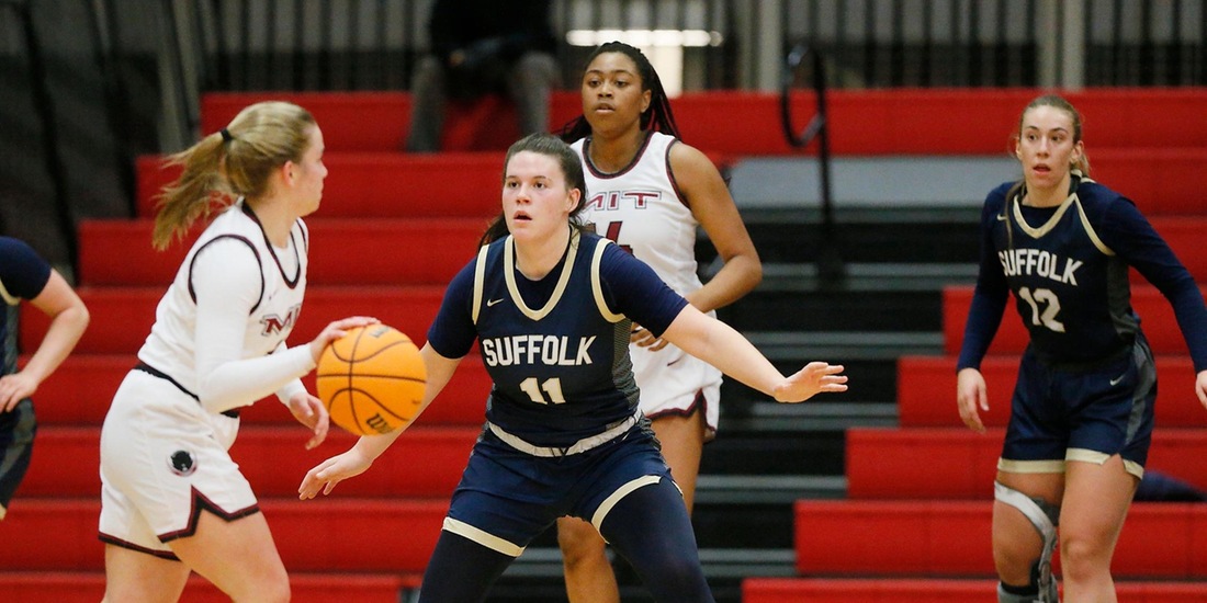 Tuesday Tilt Ships Women&rsquo;s Basketball to Roger Williams