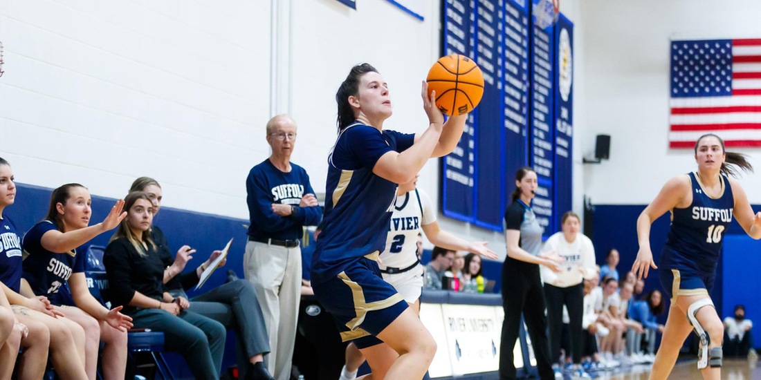 Women&rsquo;s Basketball Rallies Past UNE, 59-52, for Leyden&rsquo;s 500th