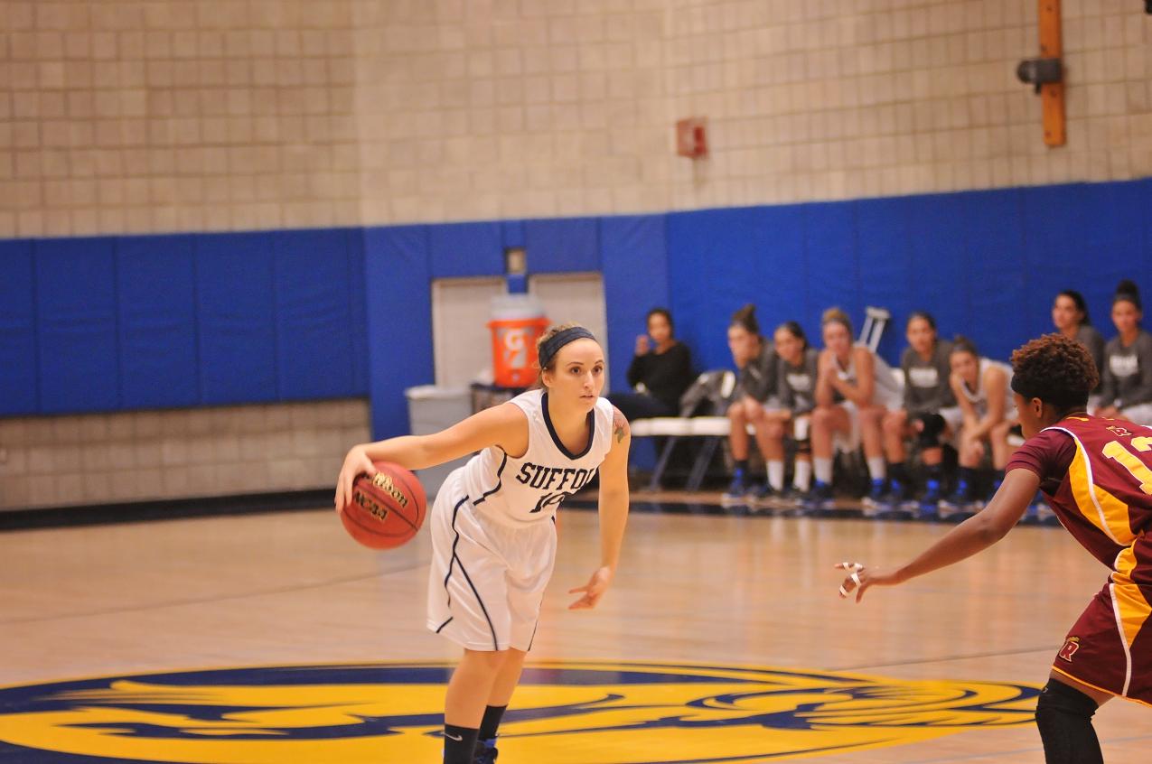 Women's Basketball Shoot Past Monks 68-51