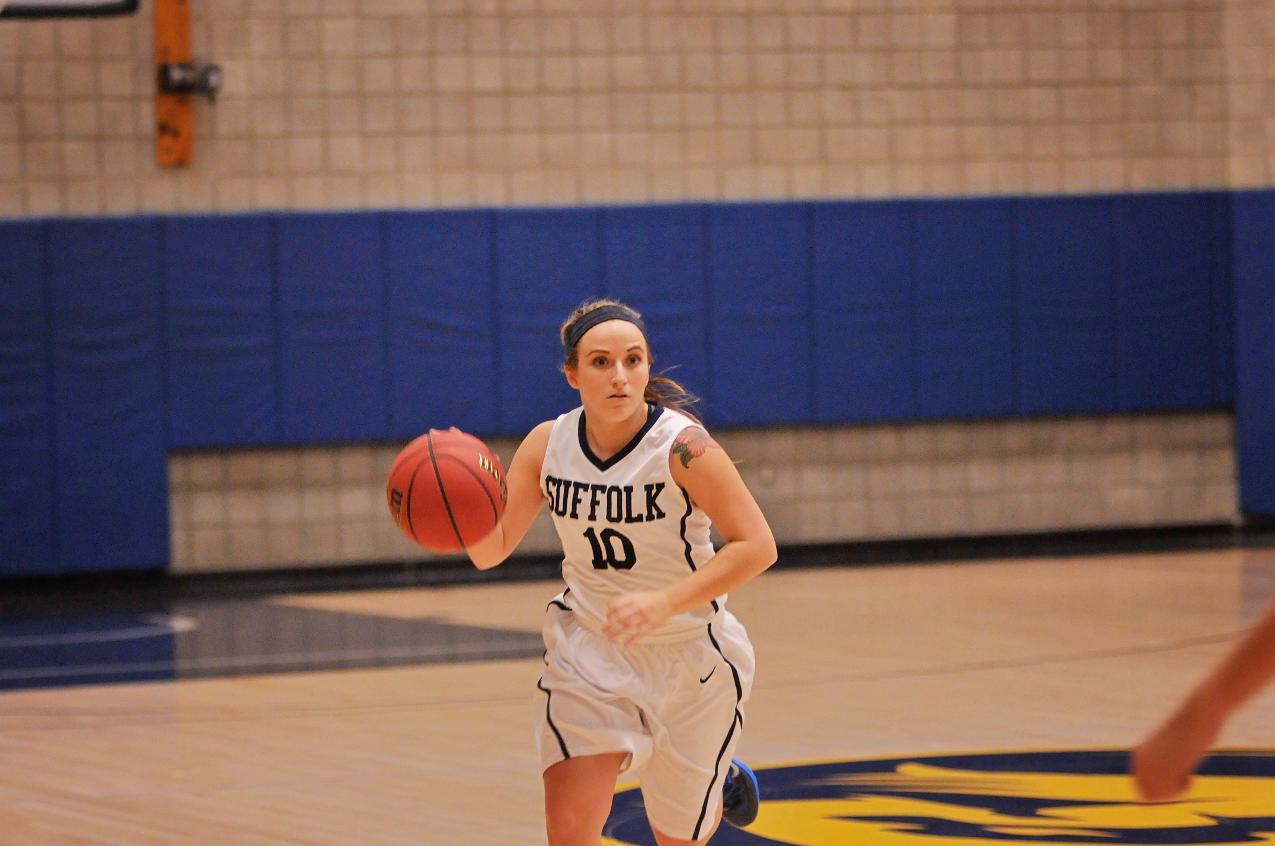 Women&rsquo;s Basketball Takes Down UMaine Farmington in Season Opener, 62-48