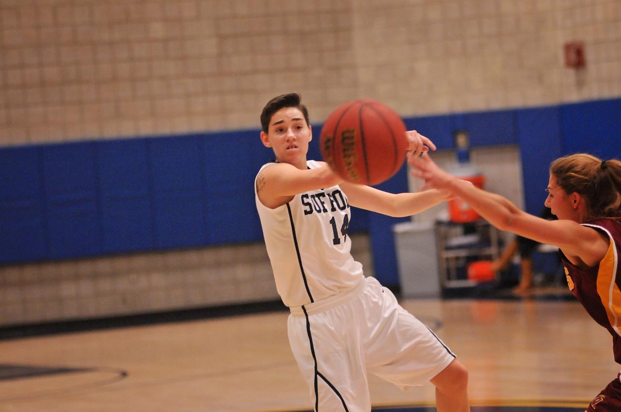 Johnson & Wales Outlasts Women's Basketball