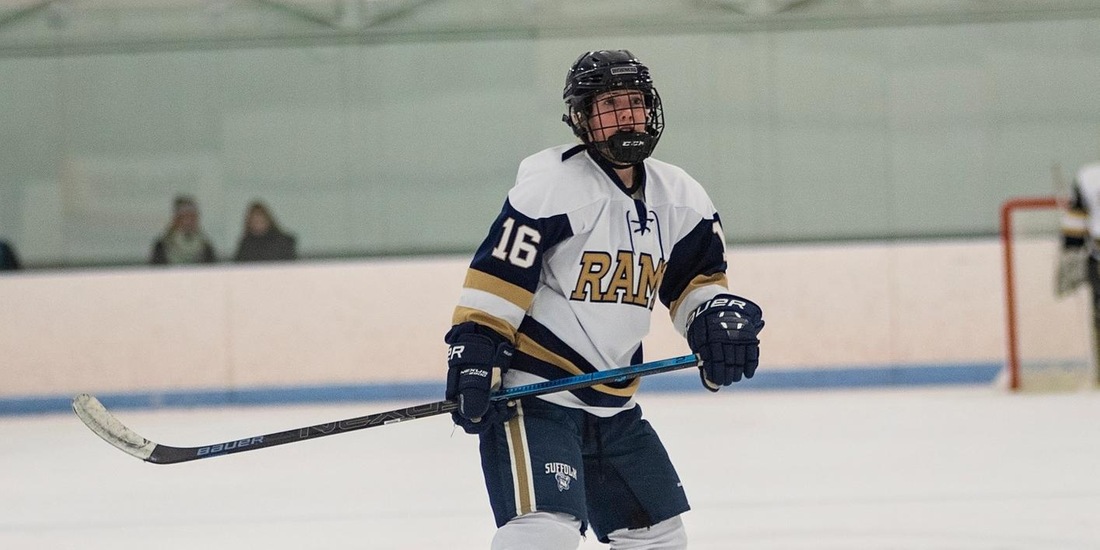 Castleton Stings Women&rsquo;s Hockey in Overtime, 3-2