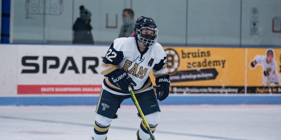 Curry Stuns Women&rsquo;s Hockey in CCC Quarterfinals, 3-2