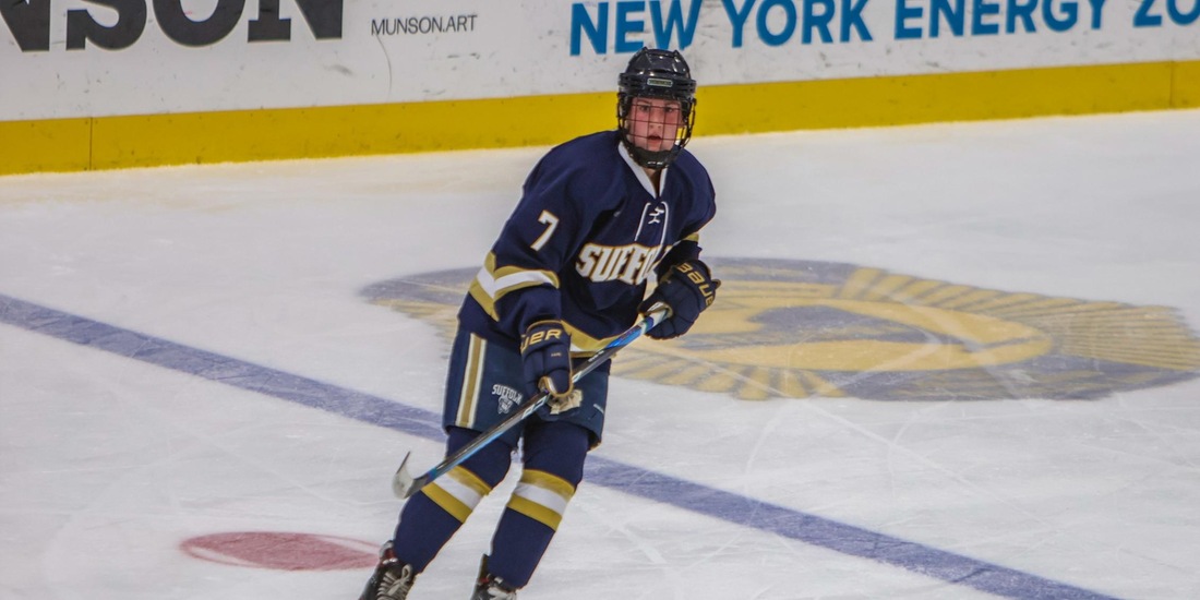 Women&rsquo;s Hockey Slips to No. 13 Utica in Season Opener, 1-0