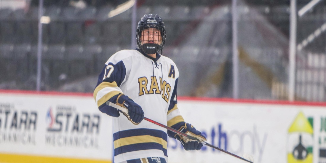 Conn. College, WNE Wrap Up Women&rsquo;s Hockey&rsquo;s First Semester