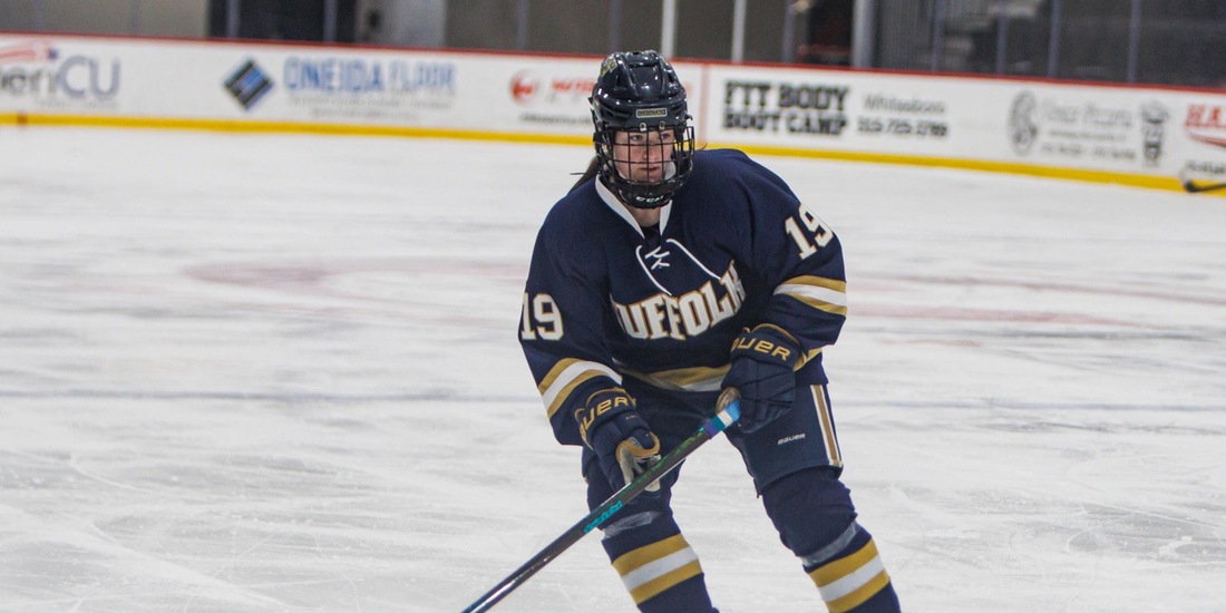 Women&rsquo;s Hockey Bests Curry in Fall Semester Finale, 5-2