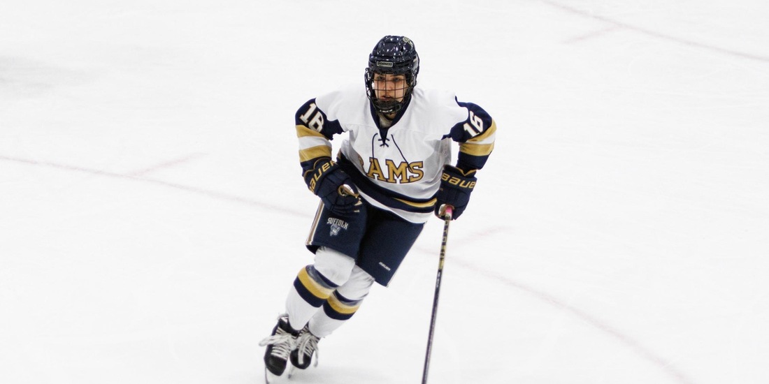 Women&rsquo;s Hockey Closes Non-Conference Play at Conn. College Tuesday