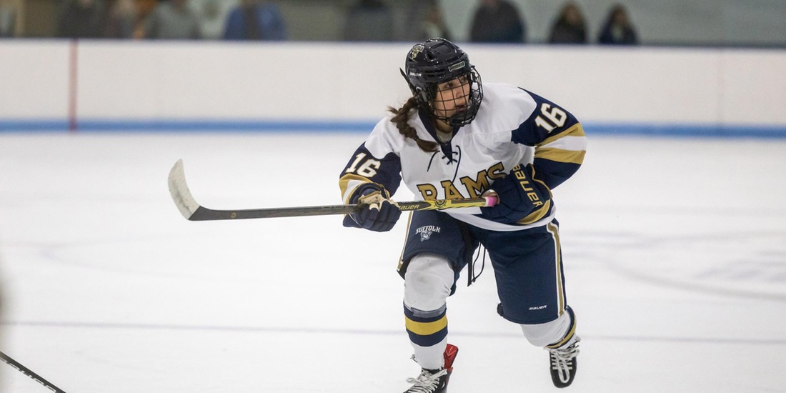 No. 1 Middlebury Tops Women&rsquo;s Hockey, 4-1