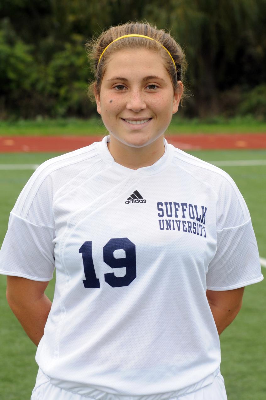 Balestrier, Miranda Lead Women's Soccer to 4-1