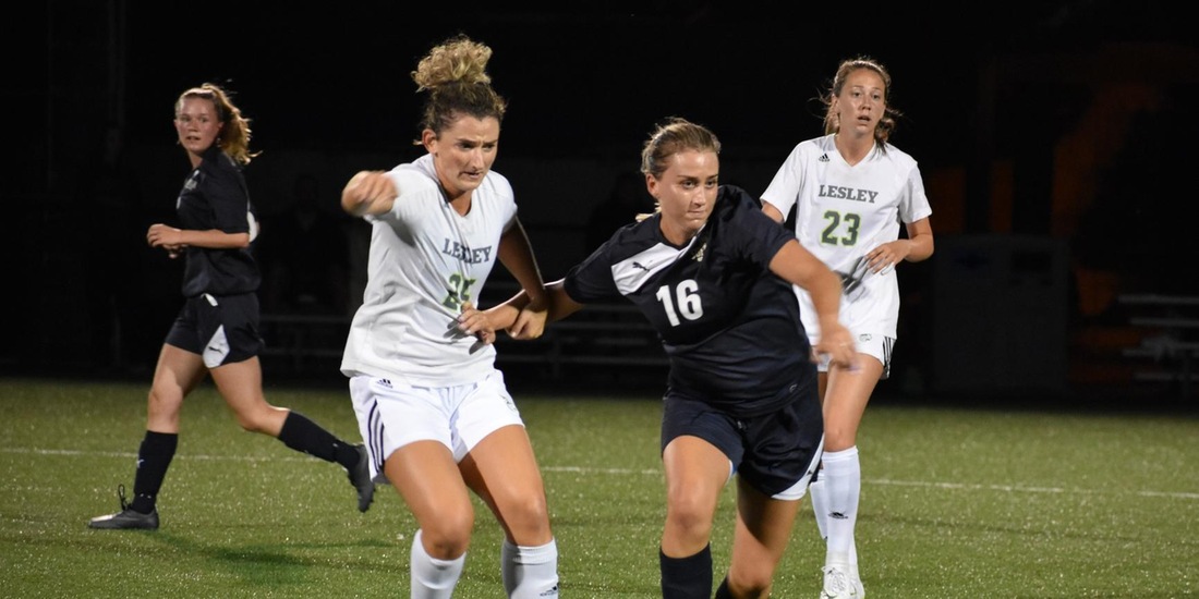 St. Joseph (Conn.) Sneaks Past Women&rsquo;s Soccer, 2-1