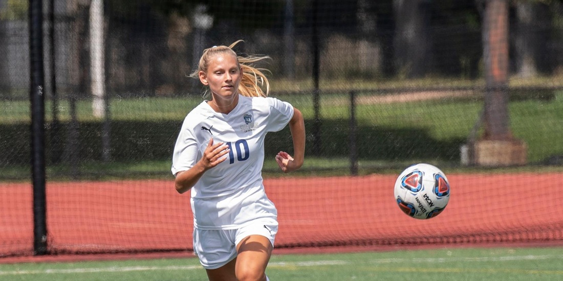 Women&rsquo;s Soccer Blows By Anna Maria, 9-0