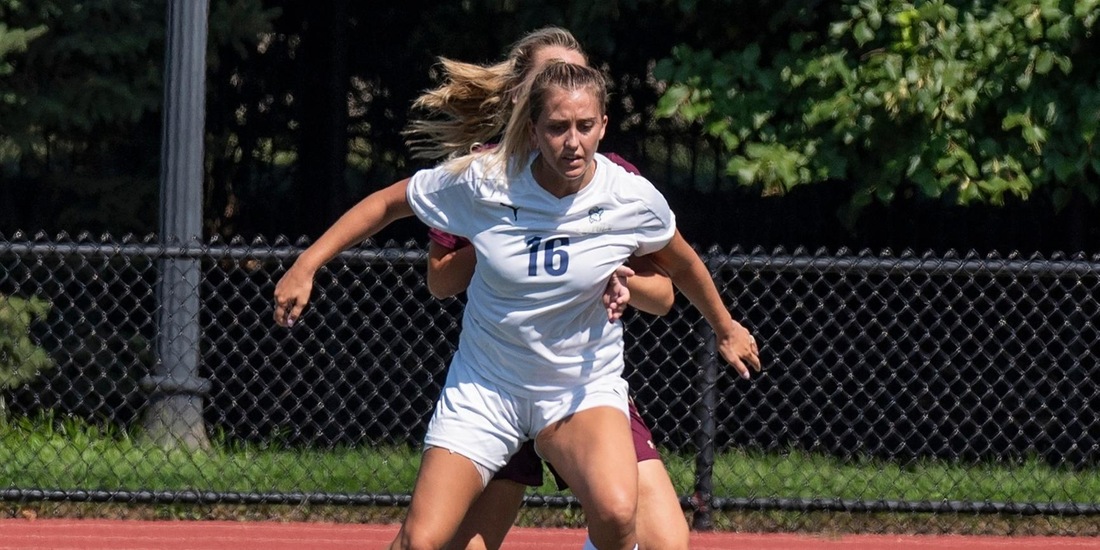 O&rsquo;Brien Lifts Women&rsquo;s Soccer Over Albertus Magnus, 1-0