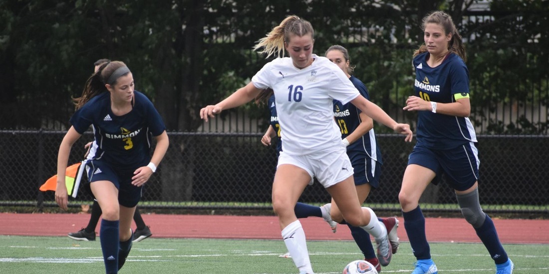 Women&rsquo;s Soccer Puts Down Regis, 4-1