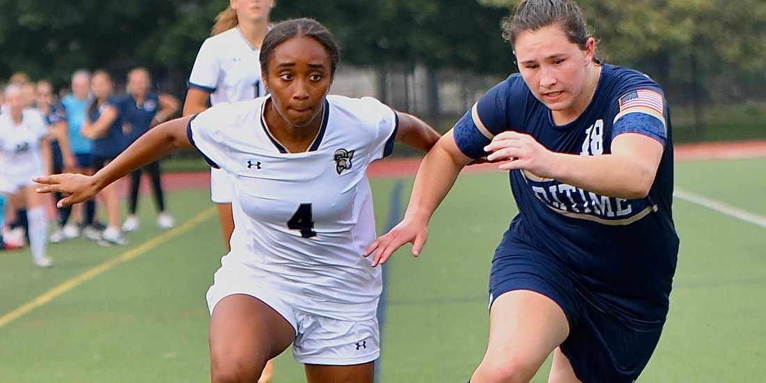 Women&rsquo;s Soccer Midweek Match Features Lesley Wednesday