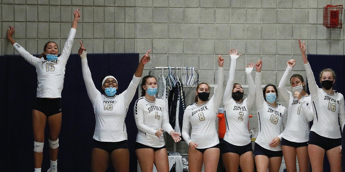 Volleyball Beats Emmanuel, 3-0, in Boston Battle, Non-Conference Finale