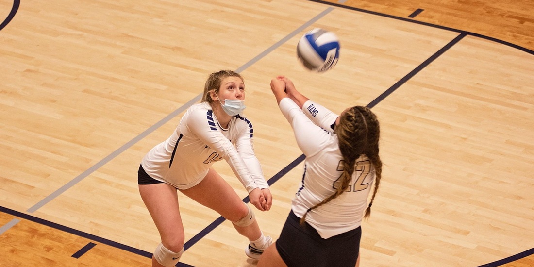 Volleyball Falls in Five in Season Finale at Salve Regina
