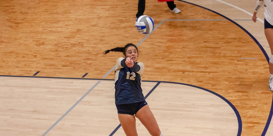 Bell Joins 1,000 Dig Club, Manhattanville Sweeps Volleyball